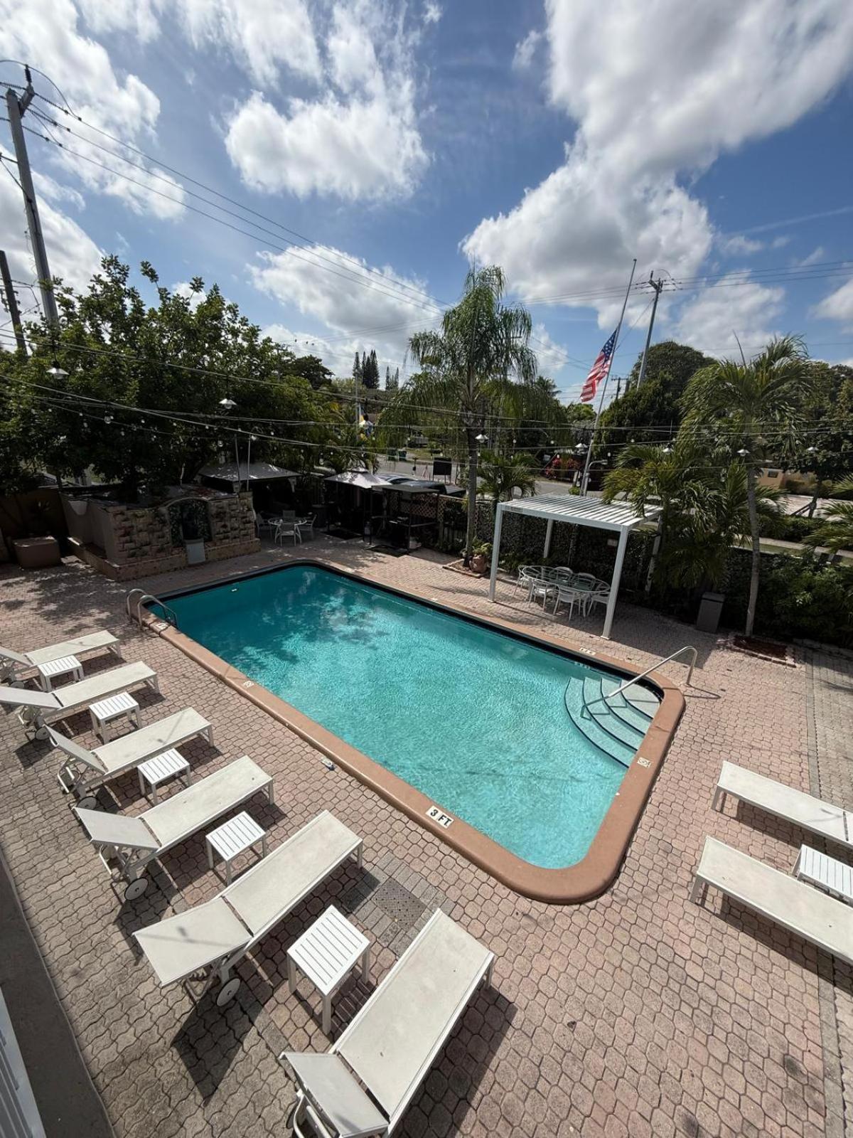 Sheridan Guesthouse Dania Beach Exterior foto